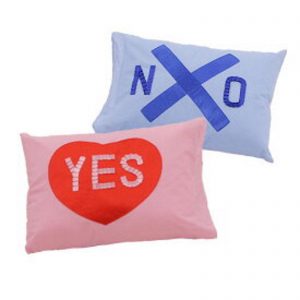 YESNO枕の画像